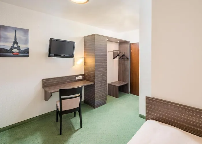 Zur Post Хемминген