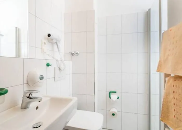 Zur Post Хемминген