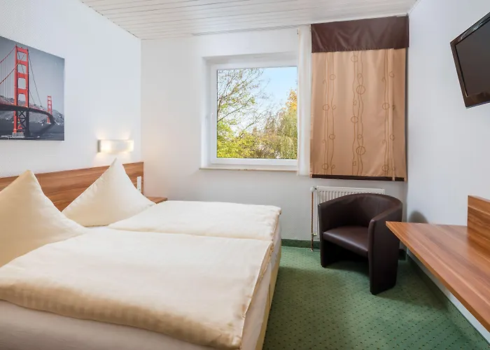 Zur Post Hotel 3*