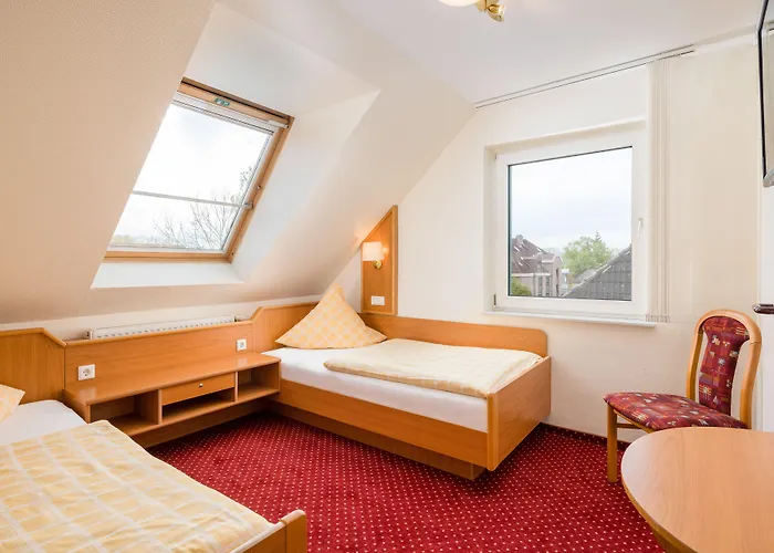 Zur Post 3* Хемминген